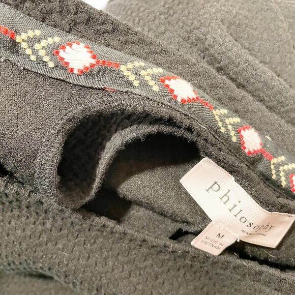 Philosophy Textured Cut Out Back Blouse Medium - Picture 5 of 9